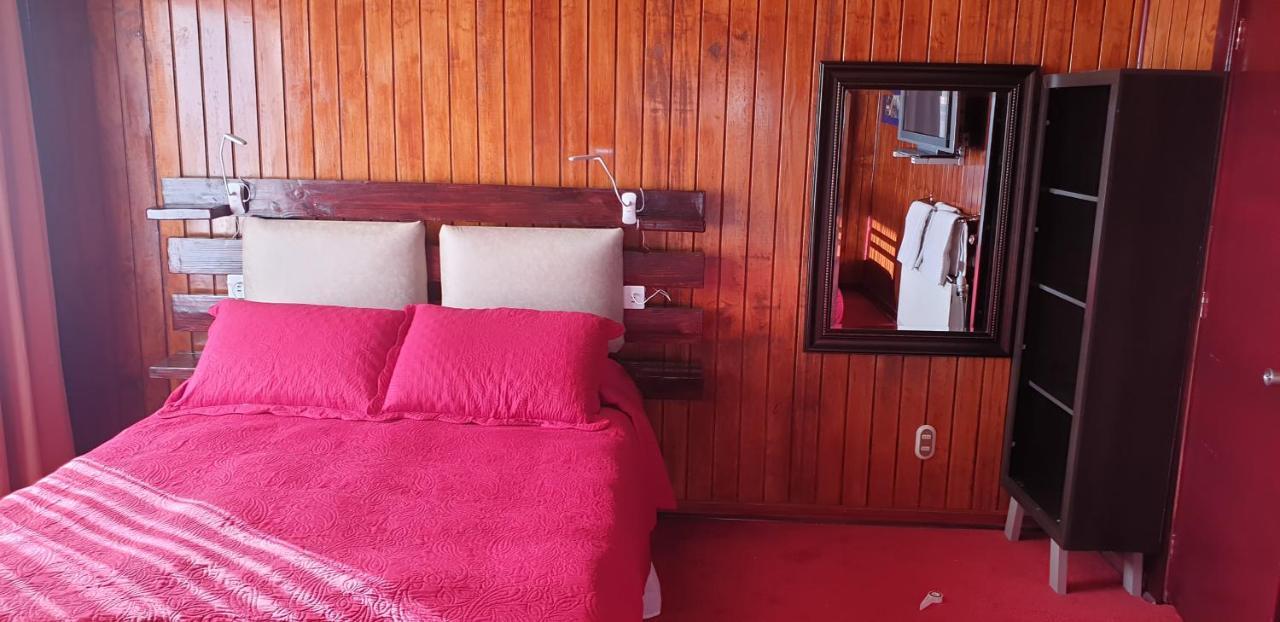 La Casa Guesthouse Punta Arenas Exterior photo